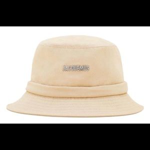 Off white beige Le Bob Jacquemus bucket hat